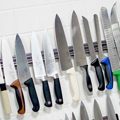 Techniki bezpiecznego używania i przechowywania noża