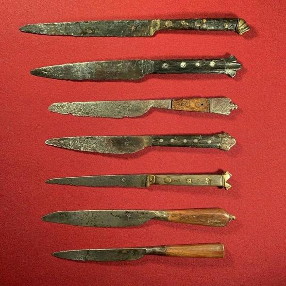 Rozwój noży wojskowych w średniowieczu i czasach nowożytnych